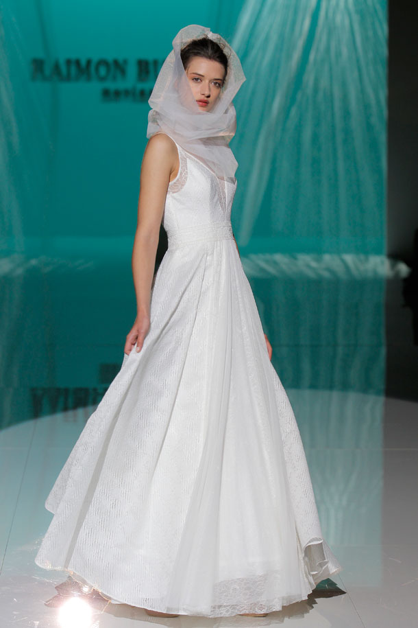 ilovebrides.pt Raimon Bundo 2018 Barcelona Bridal Fashion Week 2017